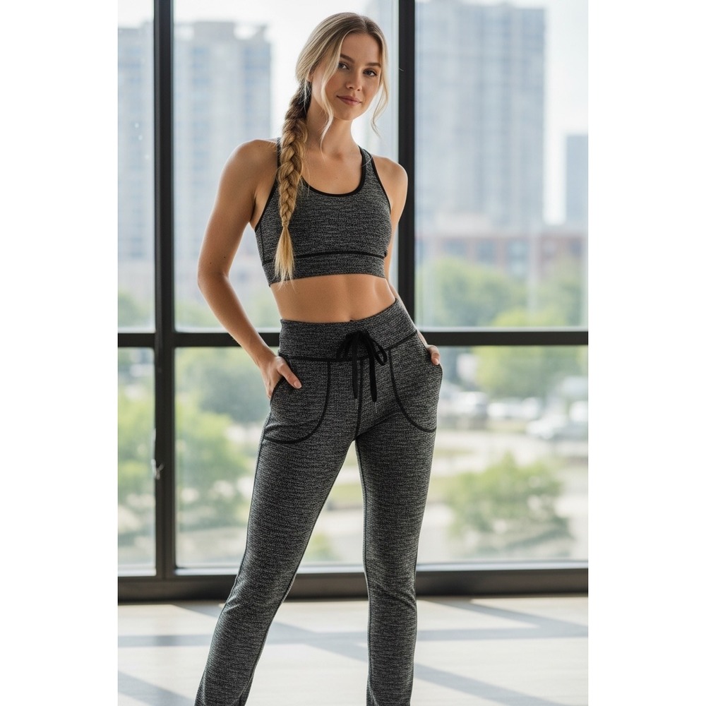 LULULEMON Heathered Gray Straight Leg Pants Excellent Yoga Athletic Lounge 8